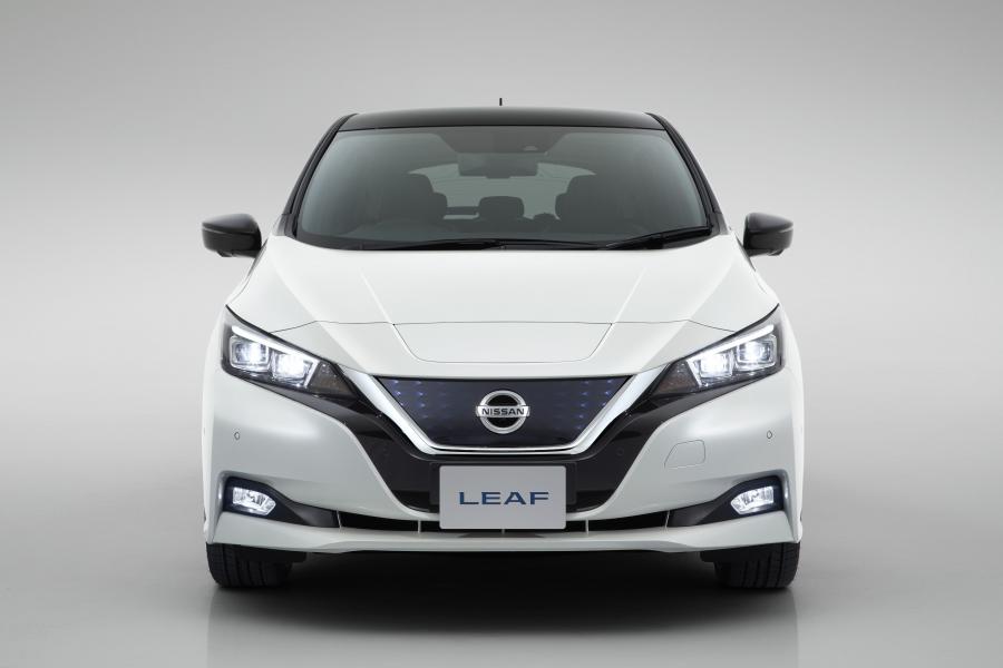  Nissan Leaf 2018 года  (JP) (фото 18 из 35)
